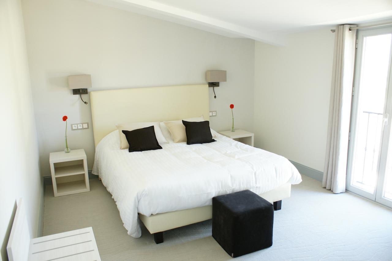 Logis- Hotel Spa Restaurant L'Epicurial Saint-Pey-de-Castets Habitación foto