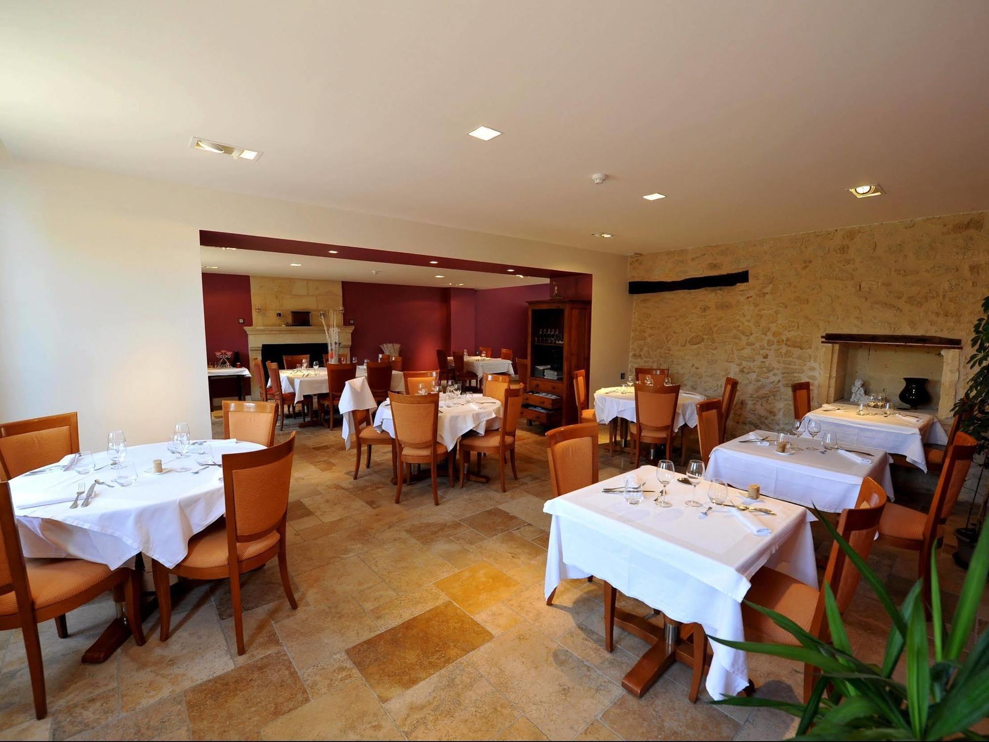 Logis- Hotel Spa Restaurant L'Epicurial Saint-Pey-de-Castets Exterior foto